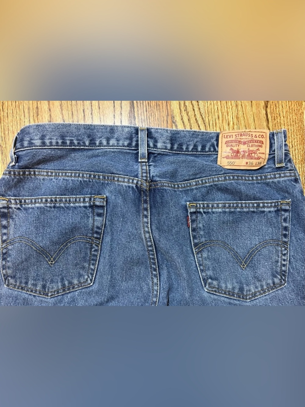Vintage 2006 Levi's Men’s 550 Relaxed Fit Jeans